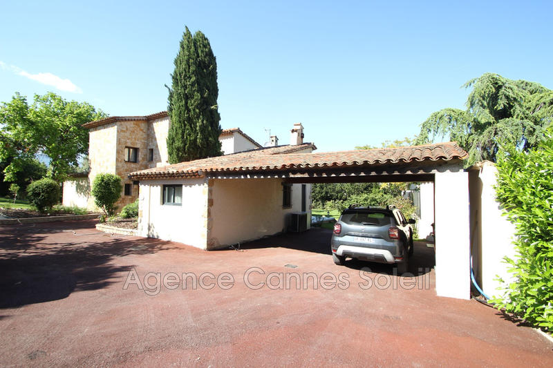 Villa - 165 m² - 6 pièces