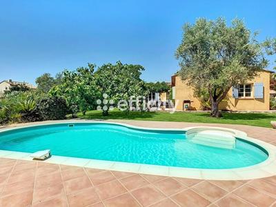 Maison - 134 m² - 5 pièces