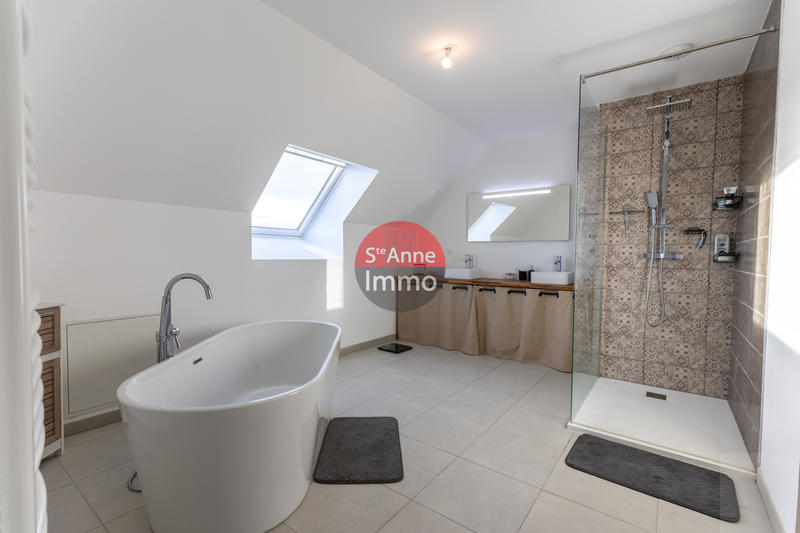 Maison - 103 m² - 4 pièces