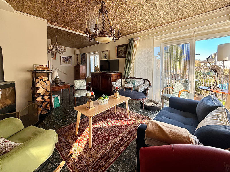 Maison - 139 m² - 5 pièces