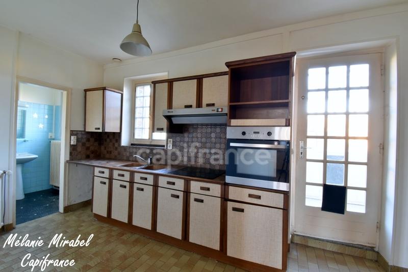 Maison - 155 m² - 8 pièces