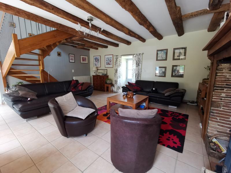 Maison - 258 m² - 10 pièces