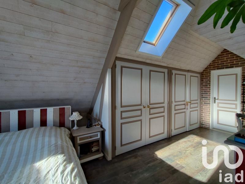 Maison - 242 m² - 8 pièces