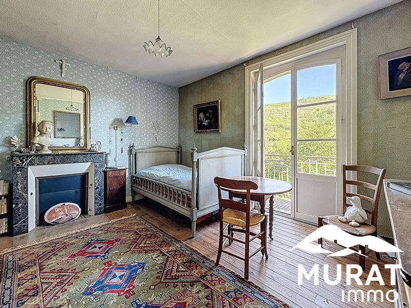 Maison ancienne - 154 m² - 7 pièces