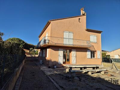 Maison - 166 m² - 6 pièces