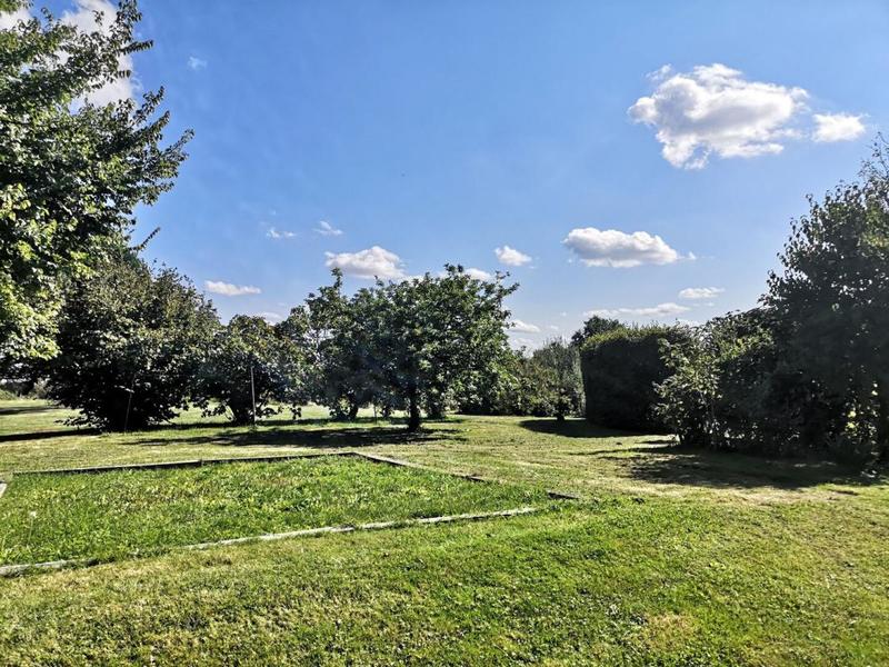 Propriété - 470 m² - 16 pièces