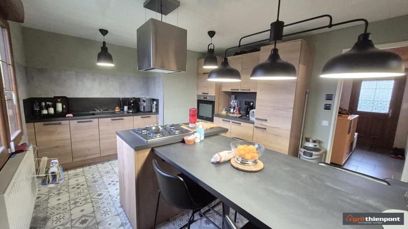 Pavillon - 125 m² - 5 pièces