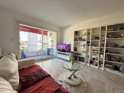 Appartement - 55 m² - 2 pièces