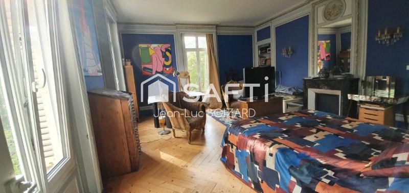 Appartement - 163 m² - 7 pièces