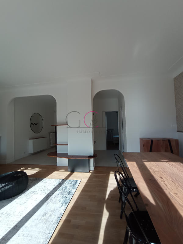 Appartement - 91 m² - 4 pièces