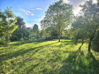 Maison - 60 m² - 8 pièces