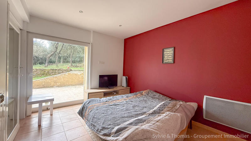 Maison - 200 m² - 9 pièces