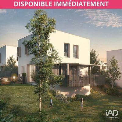 Maison - 87 m² - 4 pièces