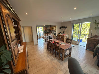 Maison - 178 m² - 6 pièces