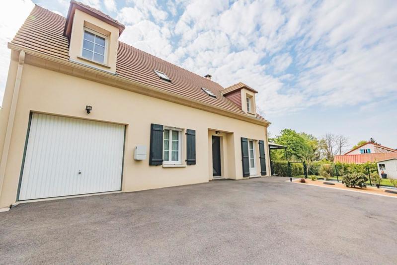 Maison - 135 m² - 5 pièces