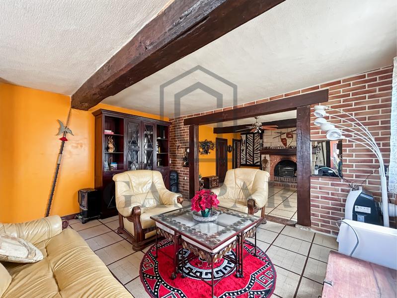 Maison - 143 m² - 5 pièces