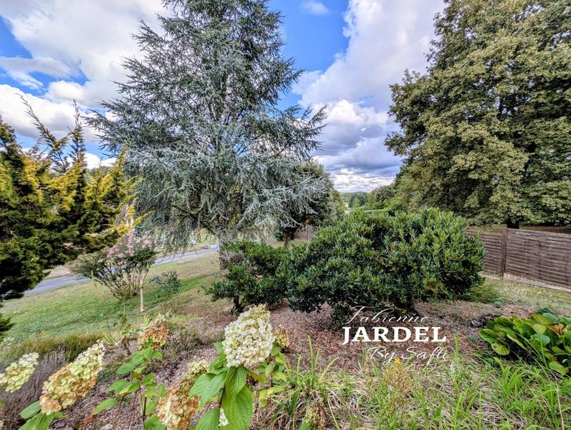 Maison - 174 m² - 5 pièces