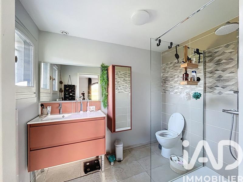 Maison - 186 m² - 7 pièces