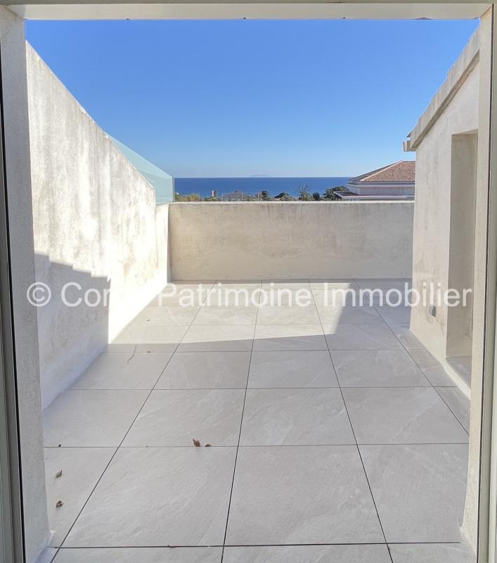 Appartement - 125 m² - 5 pièces