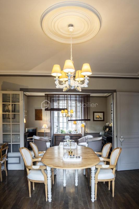 Demeure - 506 m² - 20 pièces