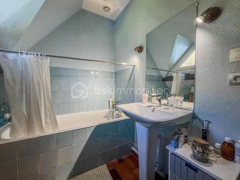 Maison - 104 m² - 3 pièces