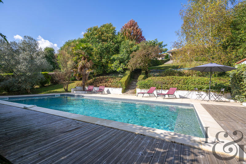 Maison - 150 m² - 5 pièces