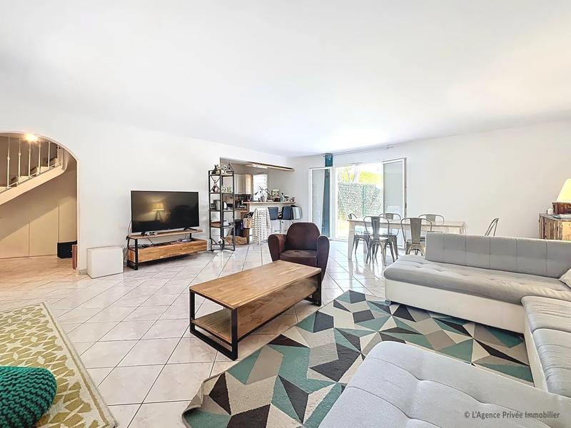 Maison - 125 m² - 5 pièces