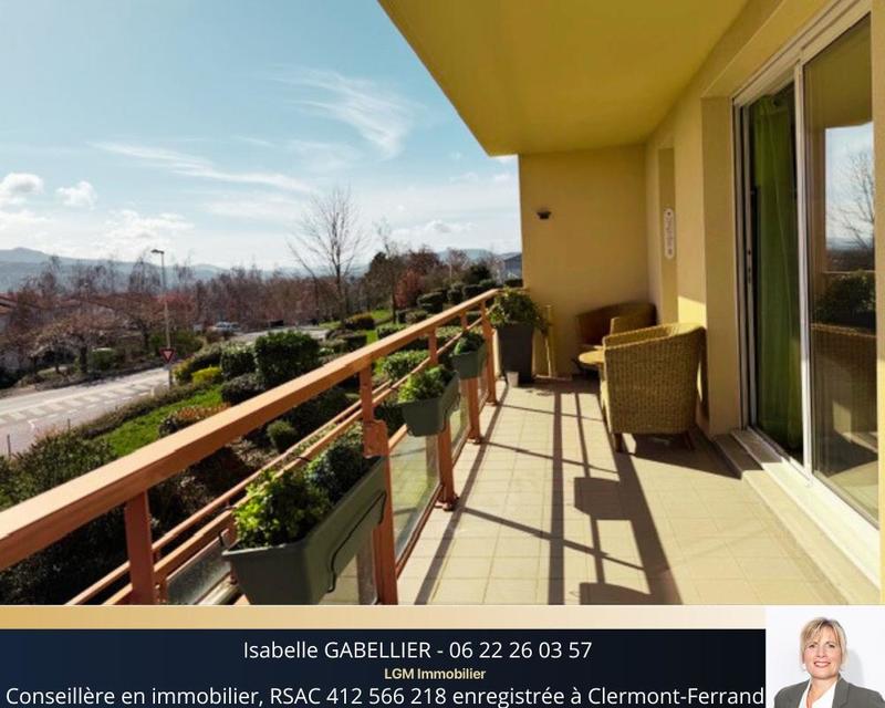 Appartement - 82 m² - 4 pièces