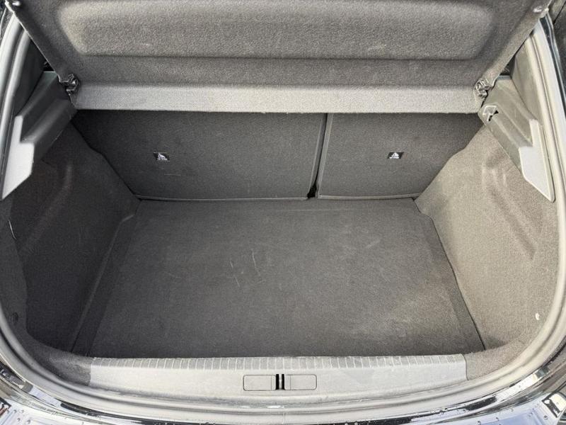 Peugeot 208 II 100 ch Style / Pack Navigation Peinture Noir Perla Nera 18 728 Km