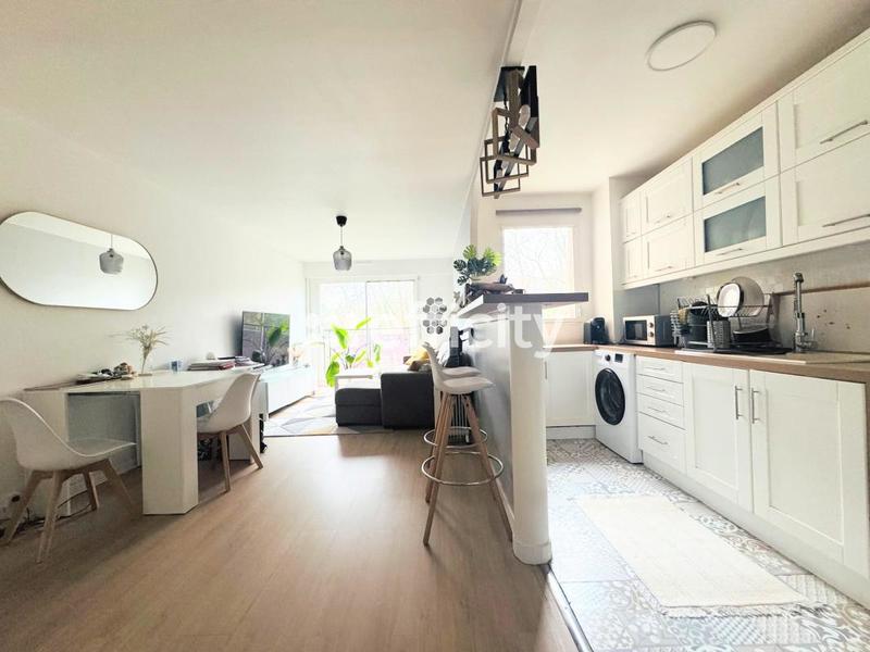 Appartement ancien - 34 m² - 2 pièces