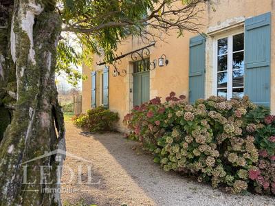 Gîte - 215 m² - 7 pièces