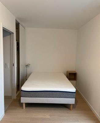 Studio - 30 m² - 1 pièce