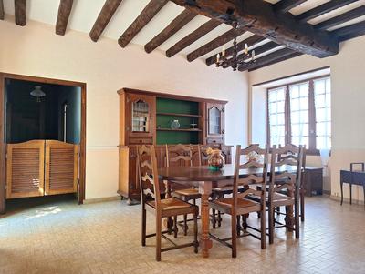 Maison ancienne - 135 m² - 5 pièces