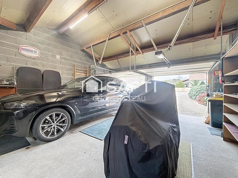 Maison - 192 m² - 7 pièces