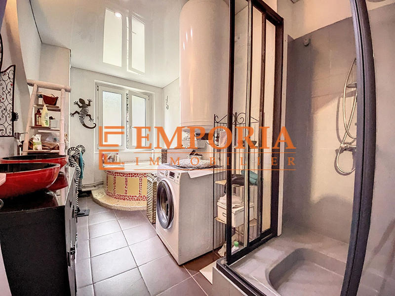 Appartement - 111 m² - 5 pièces