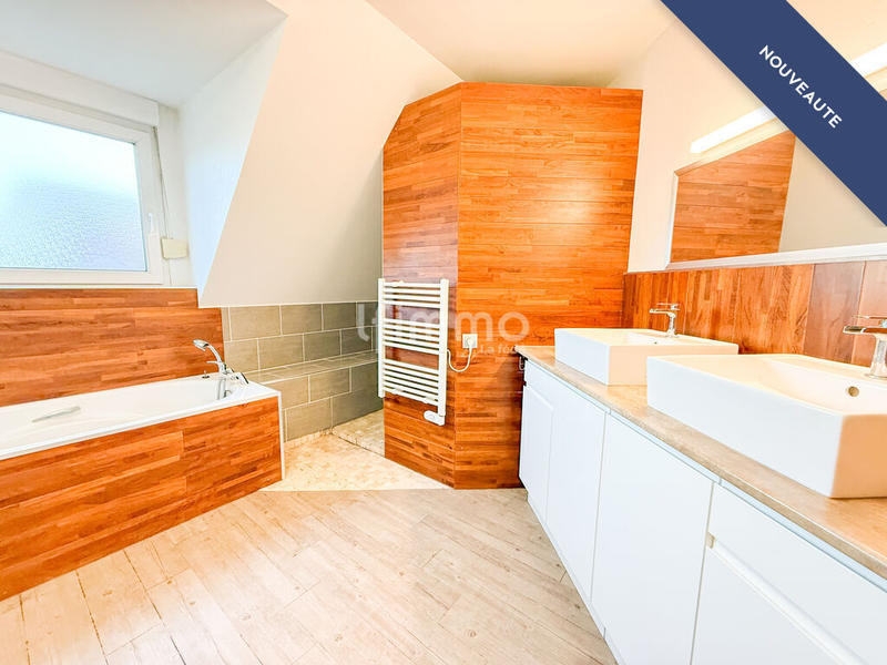 Maison - 115 m² - 5 pièces