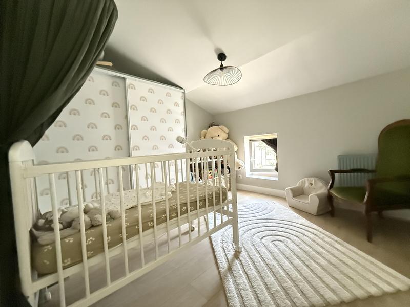 Maison de ville - 93 m² - 4 pièces