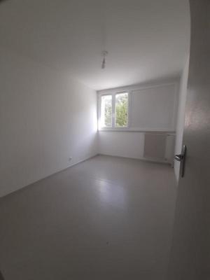 Appartement - 77 m² - 4 pièces