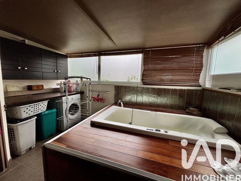 Maison de ville - 141 m² - 6 pièces