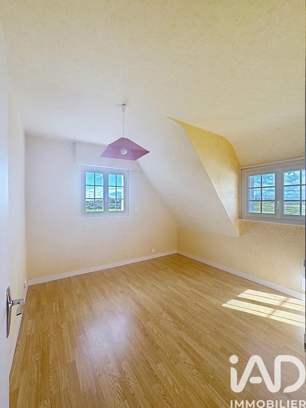 Maison - 139 m² - 8 pièces