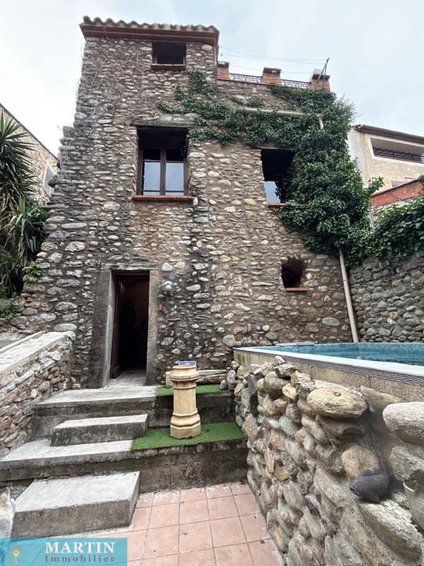 Maison de village - 234 m² - 10 pièces