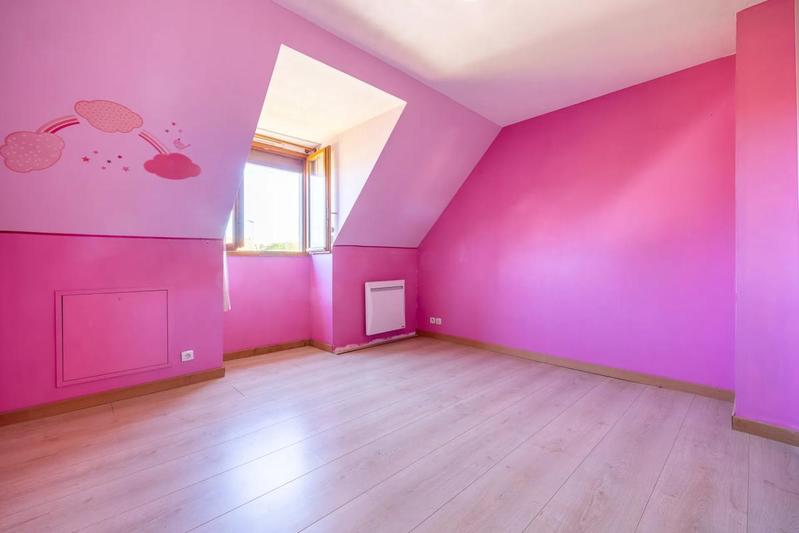 Maison - 195 m² - 6 pièces