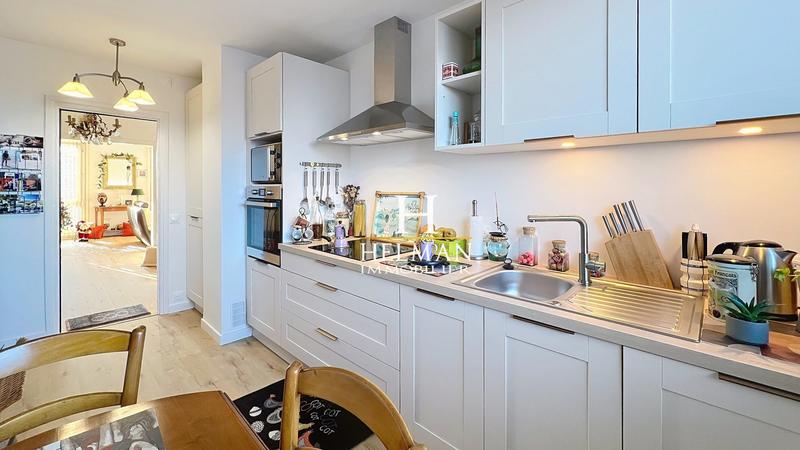 Appartement - 127 m² - 4 pièces