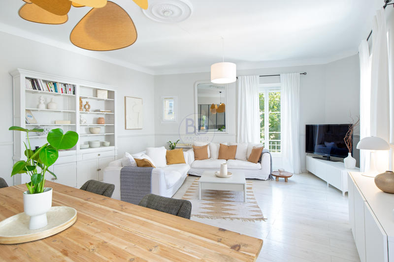 Appartement - 122 m² - 5 pièces