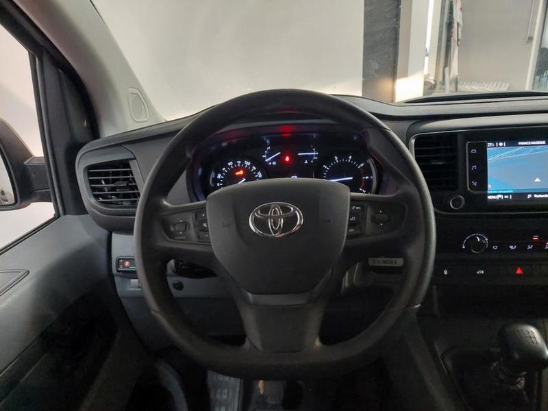 Toyota Proace 1.5 d Medium 120 d-4d Business