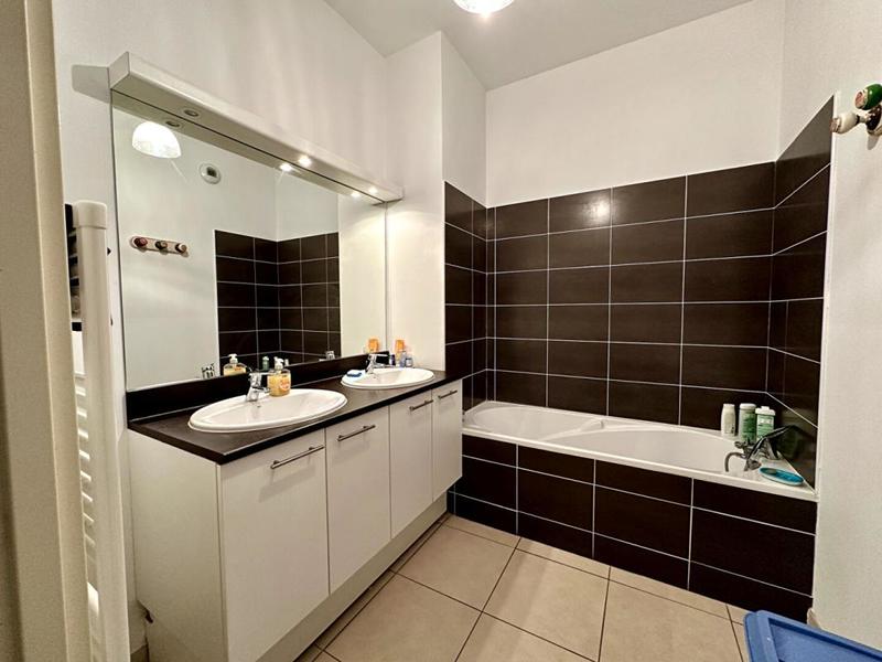 Appartement - 89 m² - 4 pièces