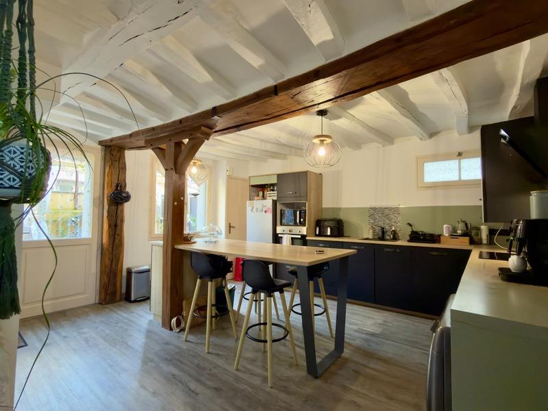 Maison - 116 m² - 6 pièces