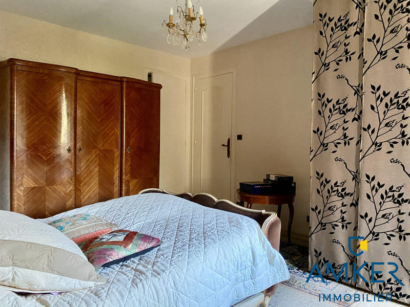 Maison ancienne - 210 m² - 6 pièces