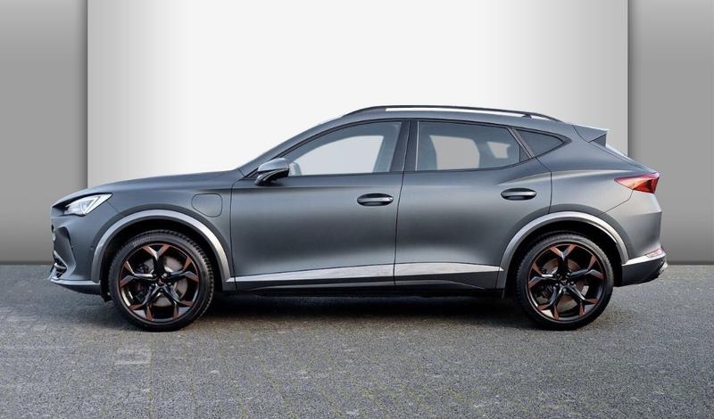 Cupra Formentor 245 Vz Hybride Rechargeable Gris Mate / Toit Ouvrant Volant Super Sport Camera 360° Full Link Pack Xl