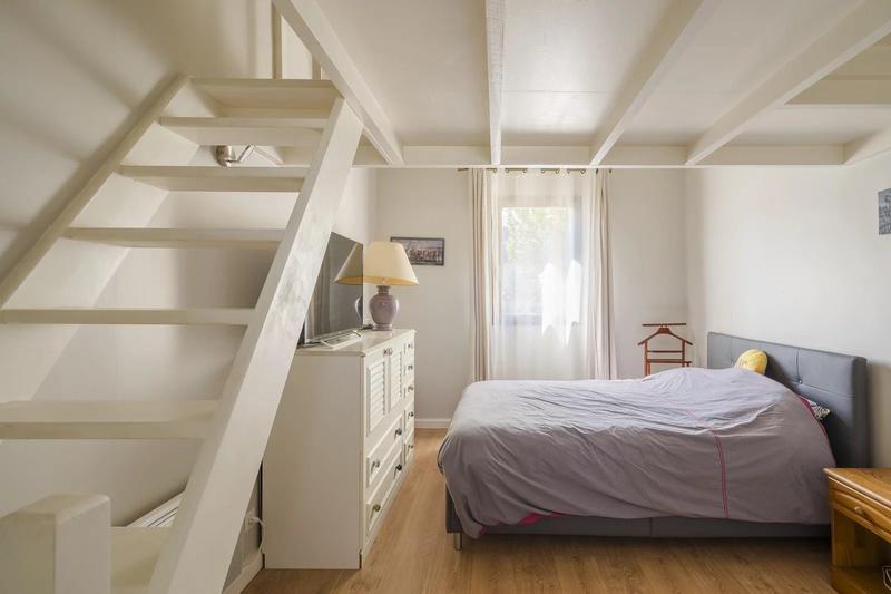 Maison - 92 m² - 5 pièces